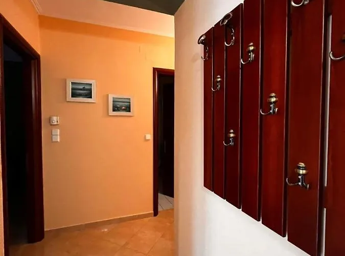 Teo's House 3 * 卡兰巴卡